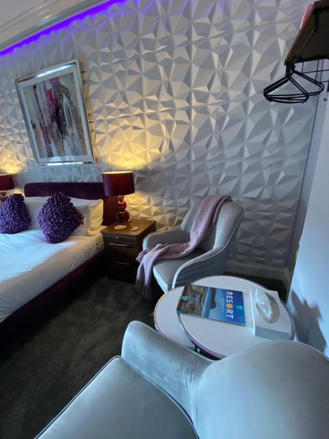 Ashmira Guest House Уеймут Екстериор снимка